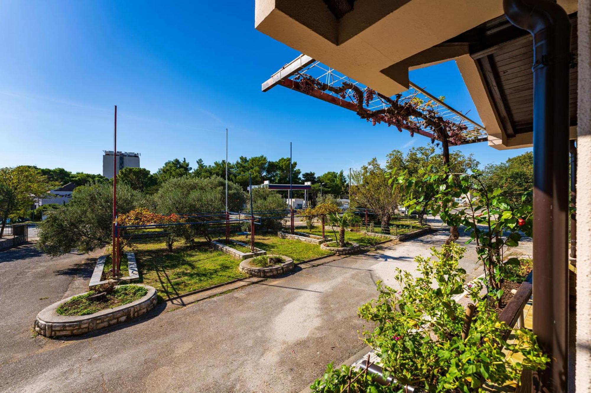 Apartments Adriana Starigrad Paklenica Ngoại thất bức ảnh