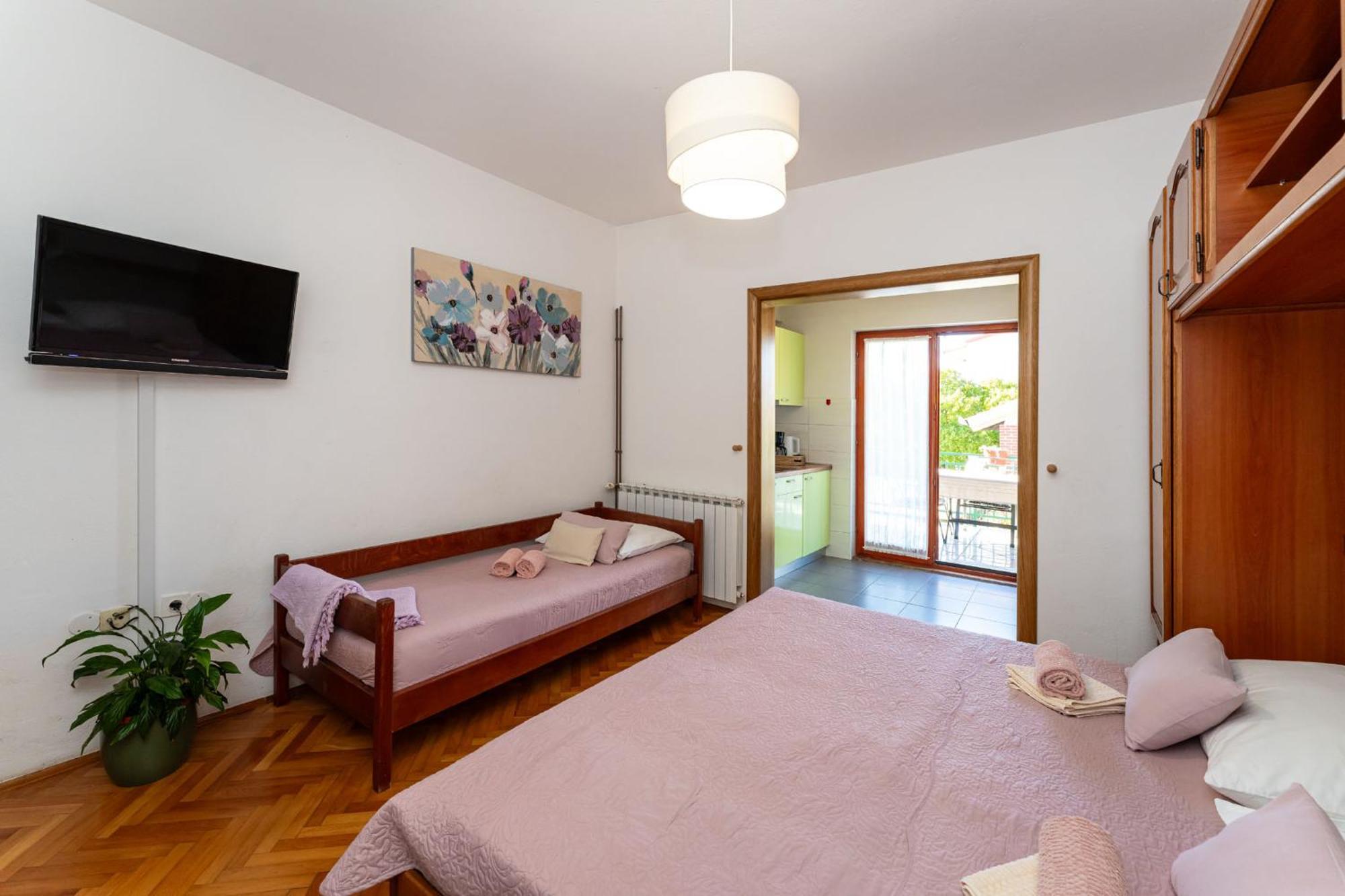 Apartments Adriana Starigrad Paklenica Phòng bức ảnh
