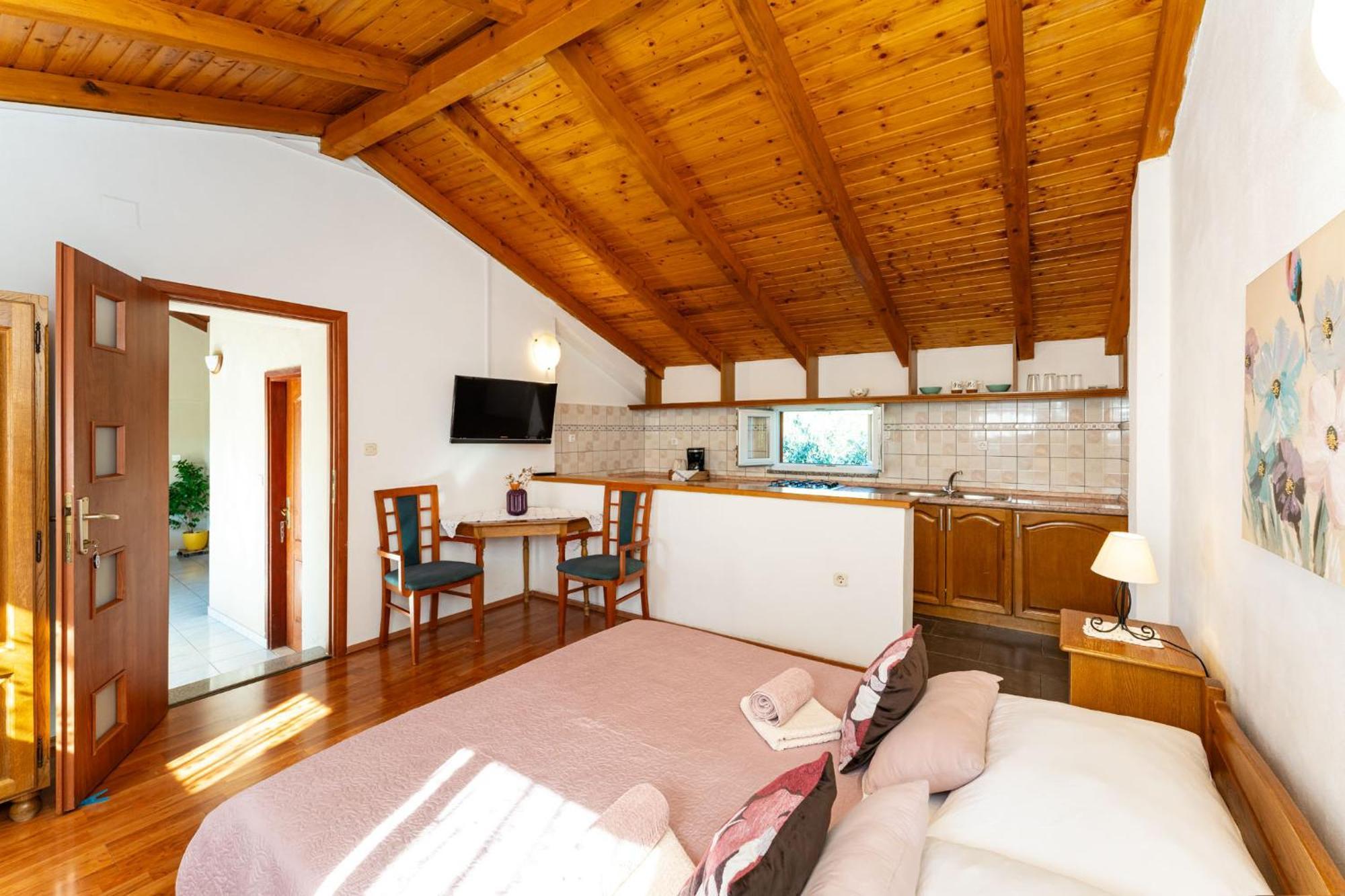 Apartments Adriana Starigrad Paklenica Phòng bức ảnh