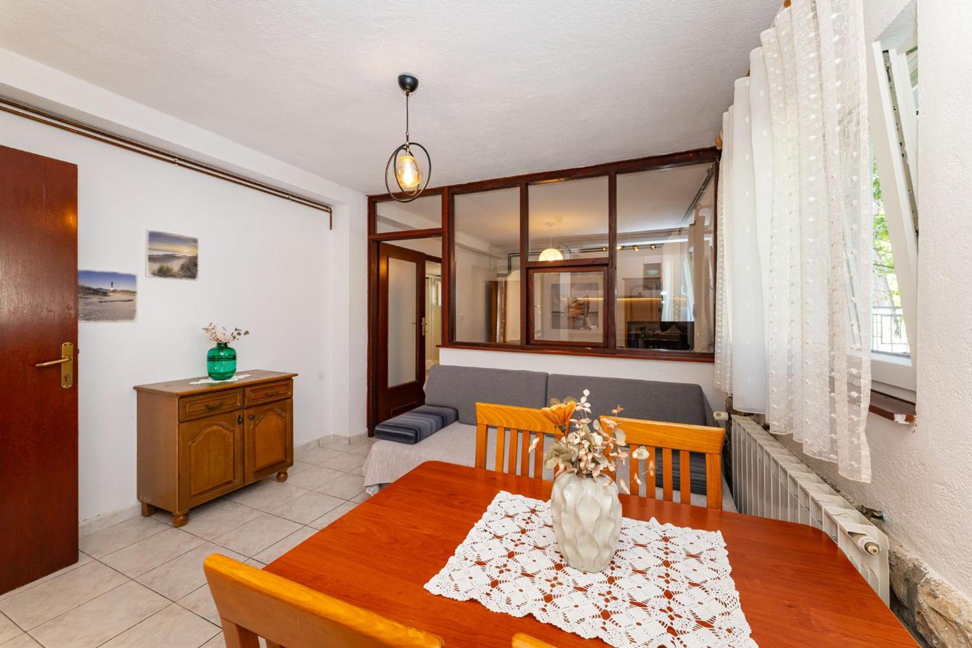 Apartments Adriana Starigrad Paklenica Phòng bức ảnh