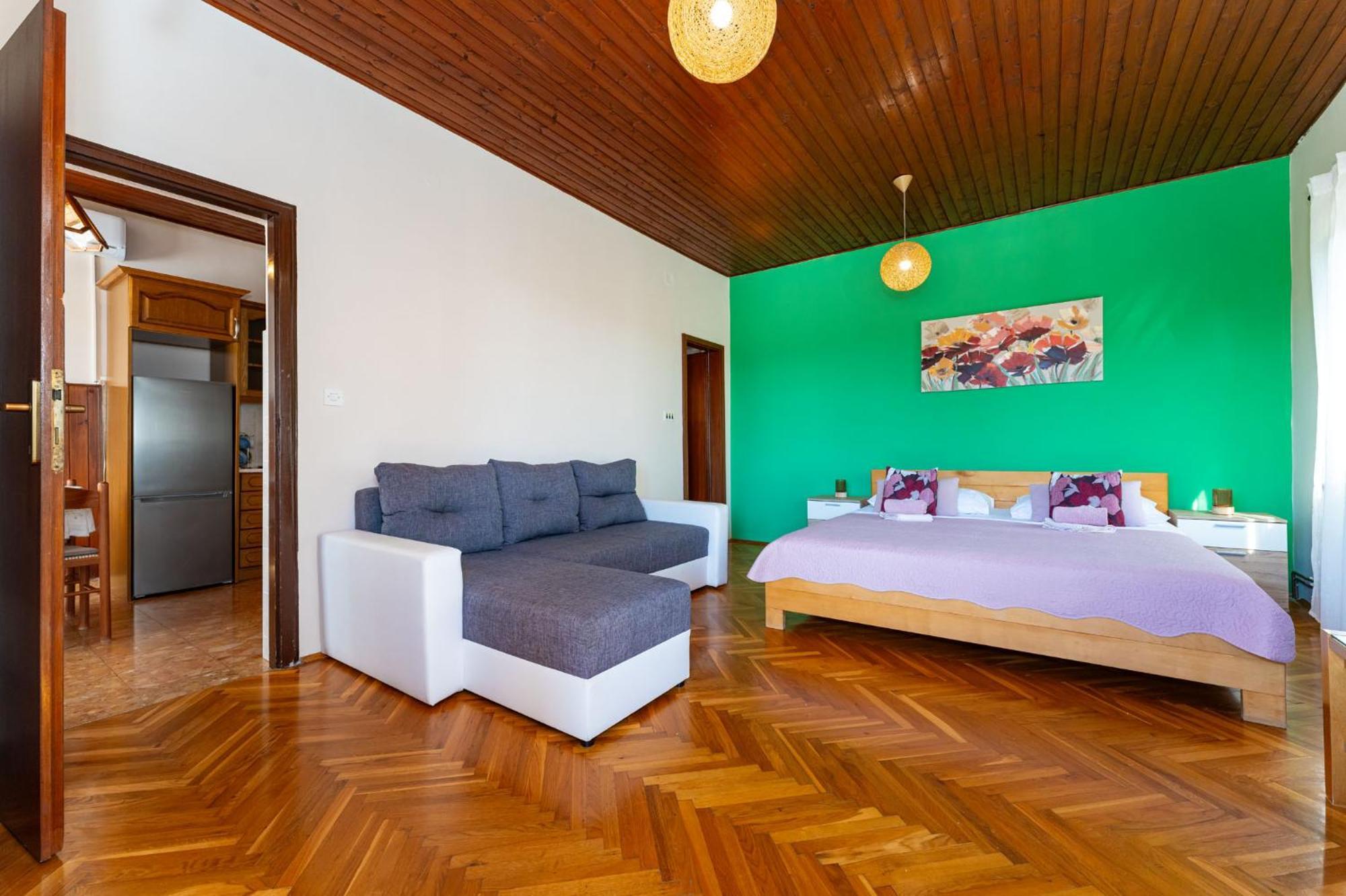 Apartments Adriana Starigrad Paklenica Phòng bức ảnh